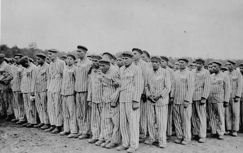 Prisioneros campo concentración nazi.