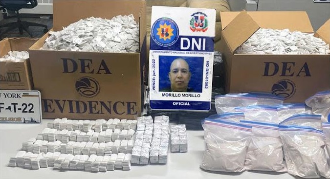 Ocupan drogas e identificación DNI a dominicano en El Bronx.
