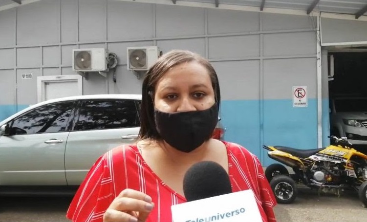 Periodista Amanda Gómez denuncia la asaltaron.