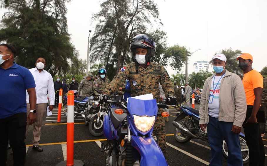 MIDE e INTRANT inician registro de motocicletas miembros Fuerzas Armadas.