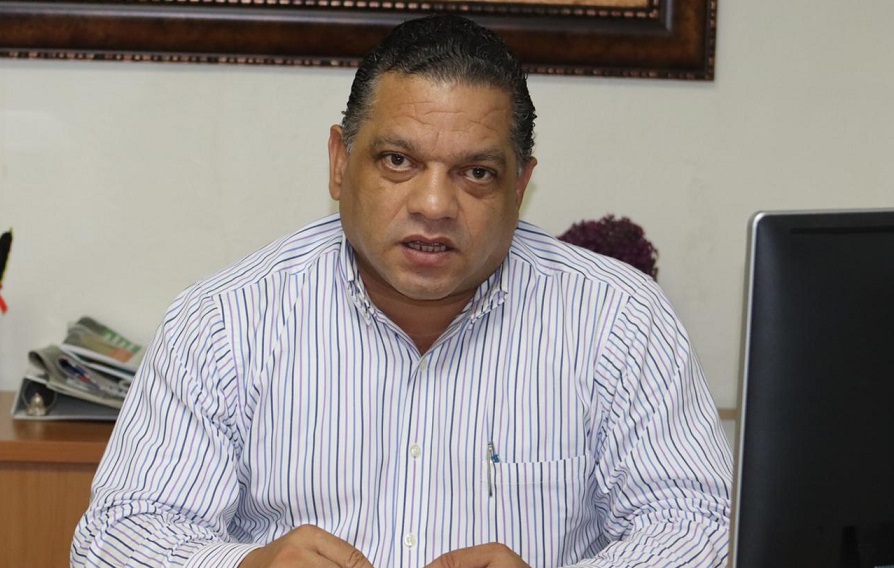 Mario Díaz llama sector transporte ser consecuente con el Gobierno.