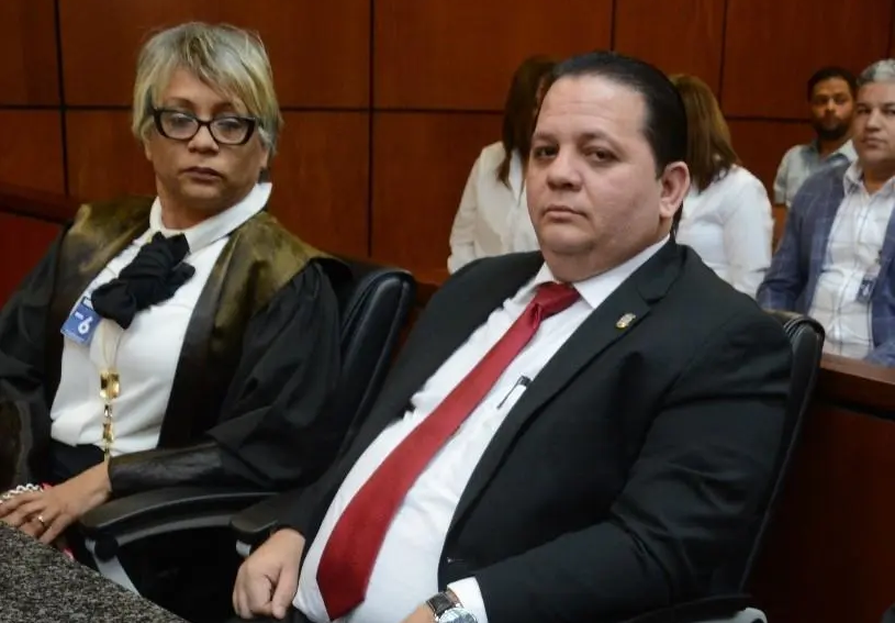 Juez de la Suprema envía a juicio de fondo diputado Gregorio Domínguez.