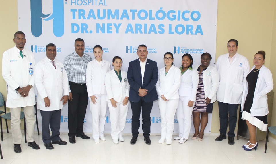 Ney Arias inicia programa residencias médicas.