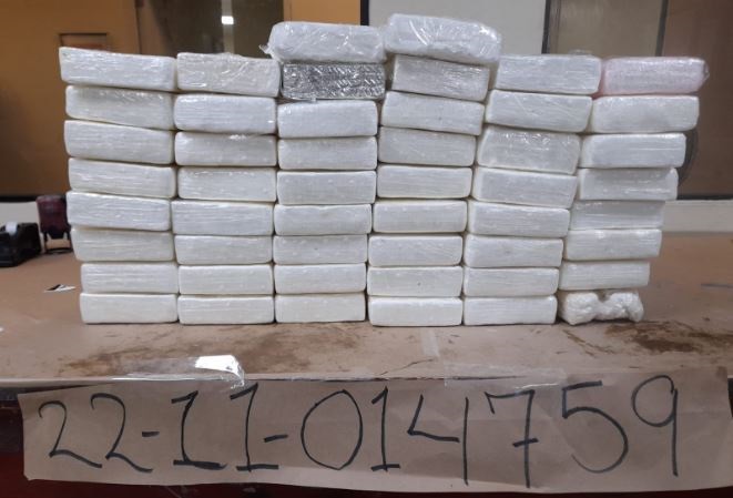 Arrestan miembros de red intentó enviar cocaína desde Aeropuerto de Punta Cana a Bruselas.