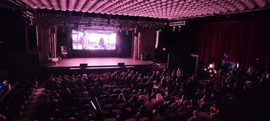 Dominicanos apoyan película La Rasante en Florida.