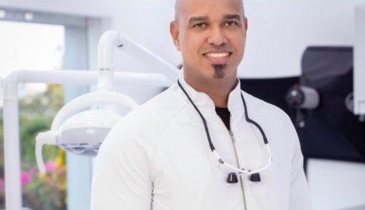Odontólogo Daneiris Santana Reyes.