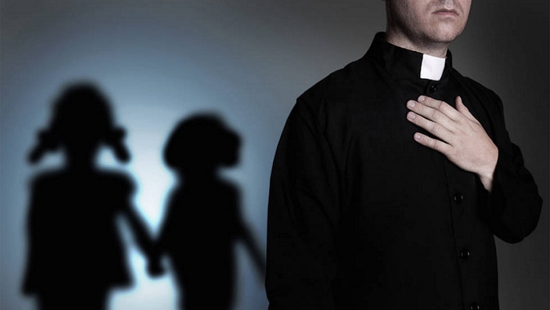 Papa Francisco pide no encubrir abusos de la Iglesia.